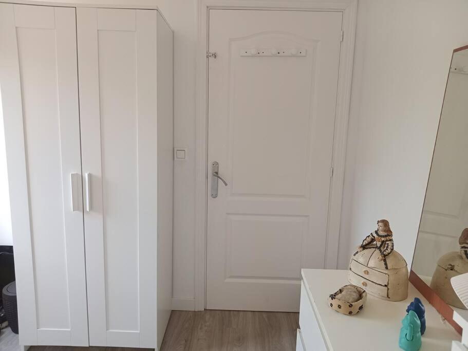 Preciosa Casa Bi-Familiar Al Lado De Donosti. Διαμέρισμα Ιρούν Εξωτερικό φωτογραφία